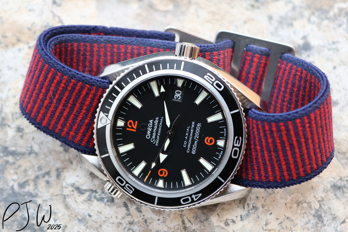 Planet Ocean Rock Para Strap 